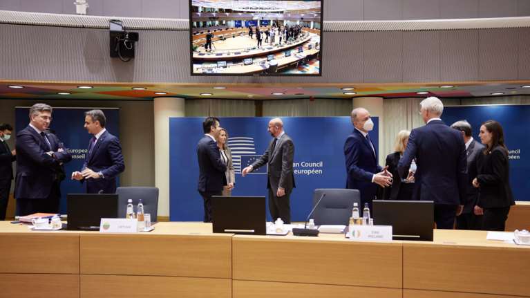 Σύνοδος Κορυφής: Συμβιβαστική λύση με ειδική άδεια σε Ισπανία και Πορτογαλία για την ενέργεια - Τι αποφάσισαν οι &quot;27&quot;