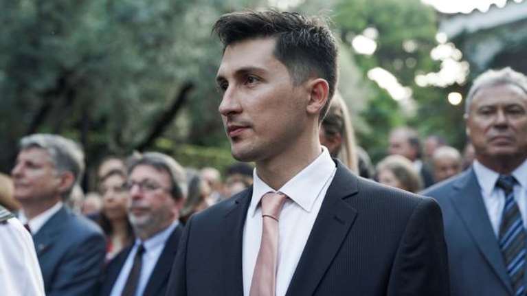 Γαμπρός ντύθηκε χθες ο Παύλος Χρηστίδης - Παντρεύτηκε στο Ναύπλιο [εικόνες]