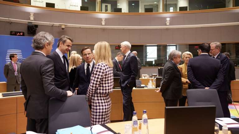 Σύνοδος Κορυφής: Ουγγαρία - Πολωνία μπλοκάρουν τα συμπεράσματα για το μεταναστευτικό - Συνεδριάζουν για δεύτερη μέρα