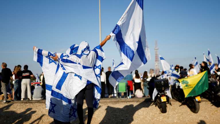 Η Χαμάς ανακοίνωσε ότι θα παραδώσει τη σορό ενός Ισραηλινού στρατιώτη ομήρου