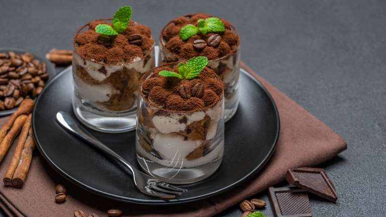 Εορτολόγιο: Ποιοι γιορτάζουν σήμερα, Δευτέρα 3 Φεβρουαρίου