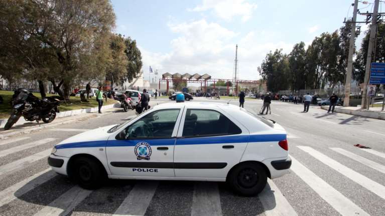 Θεσσαλονίκη: Στο ανακριτή παραπέμφθηκαν οι 15χρονοι που σημάδεψαν με ψεύτικο πιστόλι αστυνομικούς