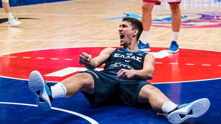 Εθνική Μπάσκετ: Ο απίστευτος Λαρεντζάκης οδήγησε τη &quot;γαλανόλευκη&quot; στο Παγκόσμιο του 2023