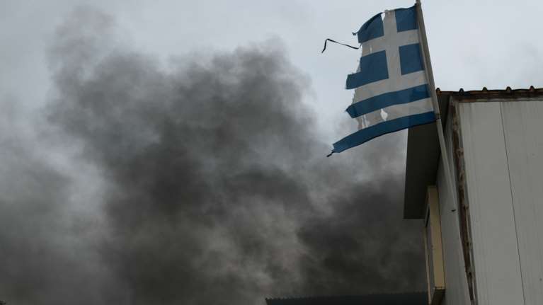 Φωτιές στη Μεσσηνία: Εκκενώσεις οικισμών, κάμπιγκ και ξενοδοχείων - Απείλησε και χωριά της Αρκαδίας