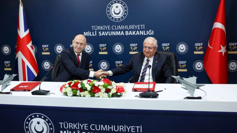 Τουρκικά ΜΜΕ: &quot;Aγοράζουμε Eurofighter για να αντιμετωπίσουμε τα ελληνικά Rafale και F-35&quot;