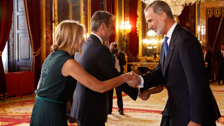 ΝΑΤΟ: Σε εξαιρετικό κλίμα το δείπνο Μητσοτάκη με τους ηγέτες των κρατών [εικόνες]