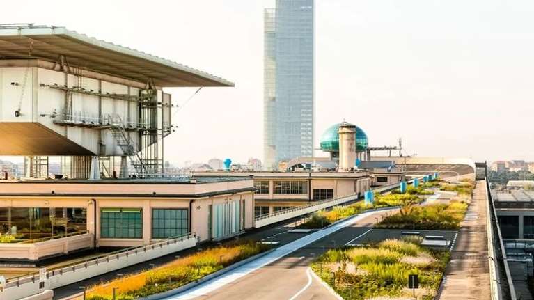 Κήπος με 40.000 φυτά στην πίστα δοκιμών του εργοστασίου Lingotto της Fiat [εικόνες]