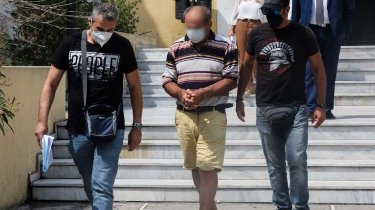 Αλεποχώρι: Η κατάθεση του 16χρονου που πυροβολήθηκε - &quot;Χωρίς εμείς να κάνουμε κάτι, πυροβόλησε δυο φορές&quot;