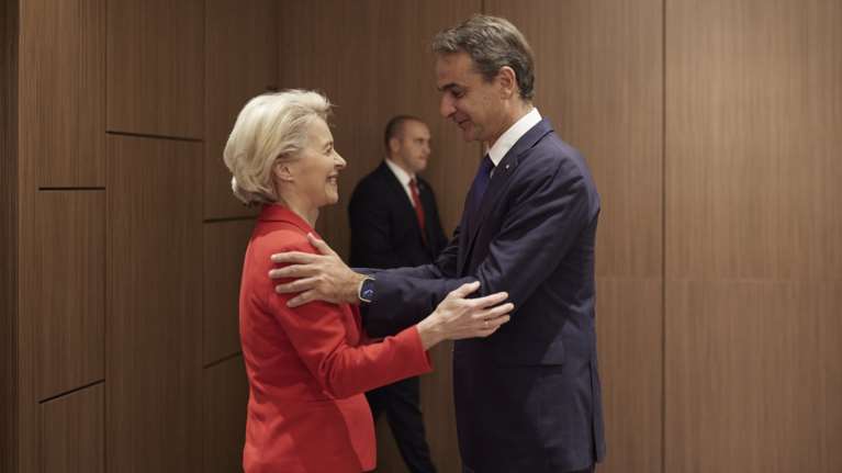 Μητσοτάκης για Φον ντερ Λάιεν: Η εμπειρία και η ηγεσία της είναι ανεκτίμητες σε αυτούς τους δύσκολους καιρούς