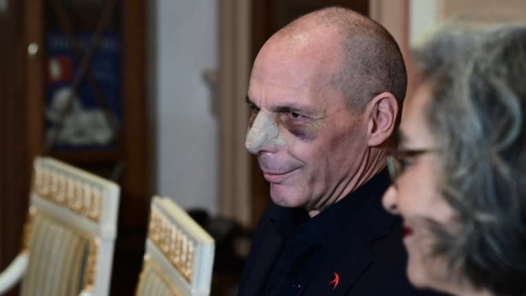 Γνωστός στις Αρχές ο 19χρονος που συνελήφθη για την επίθεση κατά του Γιάνη Βαρουφάκη