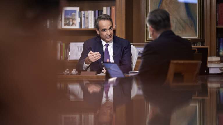 "Θα αστειεύεστε βέβαια": Η απάντηση Μητσοτάκη στο αν έκανε πρόταση υπουργοποίησης στον Κασσελάκη