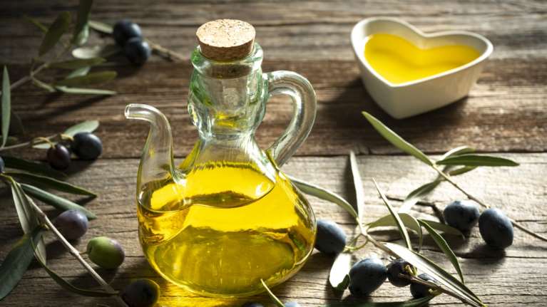 Εφιαλτικές προβλέψεις για την τιμή του ελαιόλαδου - Θα φτάσει τα 25 ευρώ το λίτρο