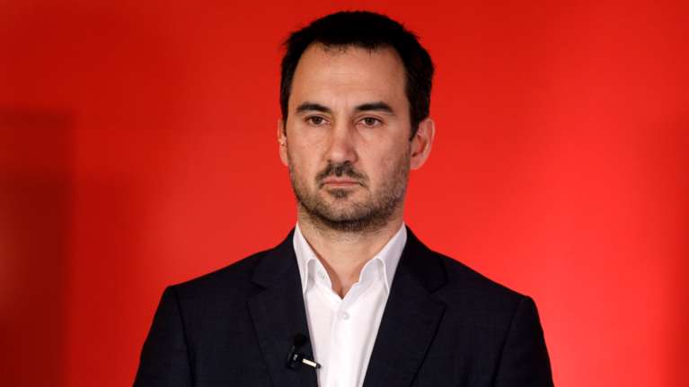 Αλέξης Χαρίτσης: Η κυβέρνηση σπαταλά την ιστορική ευκαιρία του Ταμείου Ανάκαμψης