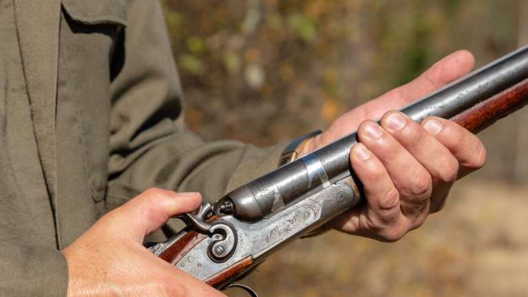 Σκύδρα: Σκότωσε τον συγχωριανό του και... συνέχιζε κανονικά τη ζωή του - &quot;Είχε εμμονή μαζί του&quot;, λέει η σύζυγος του 72χρονου