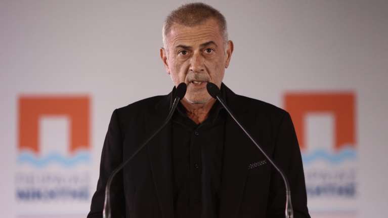 Στο νοσοκομείο ο Γιάννης Μώραλης: &quot;Διαγνώστηκα με μια μεσαίας έκτασης πνευμονία&quot;