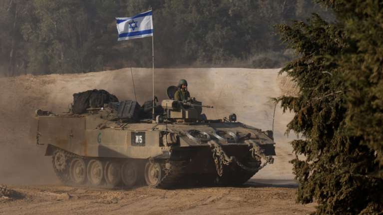 Πόλεμος στο Ισραήλ: Ήχησαν ξανά οι σειρήνες μετά την εκεχειρία - Η Χαμάς εκτόξευσε ρουκέτες με στόχο το Τελ Αβίβ