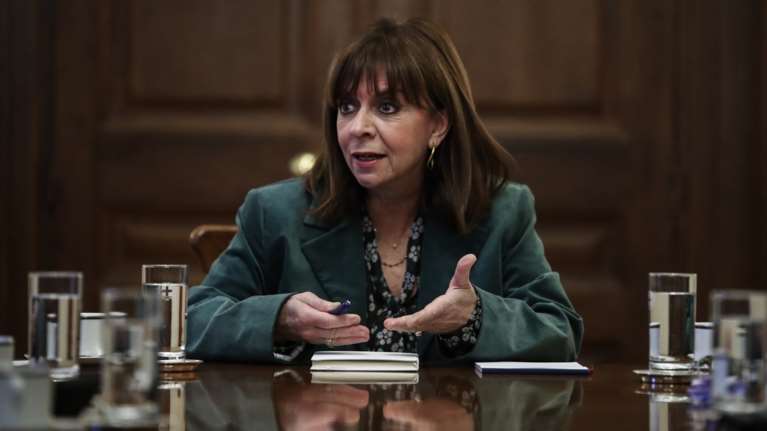 Σακελλαροπούλου για την Παγκόσμια Ημέρα κατά του Παιδικού Καρκίνου: Δεν είναι αήττητος