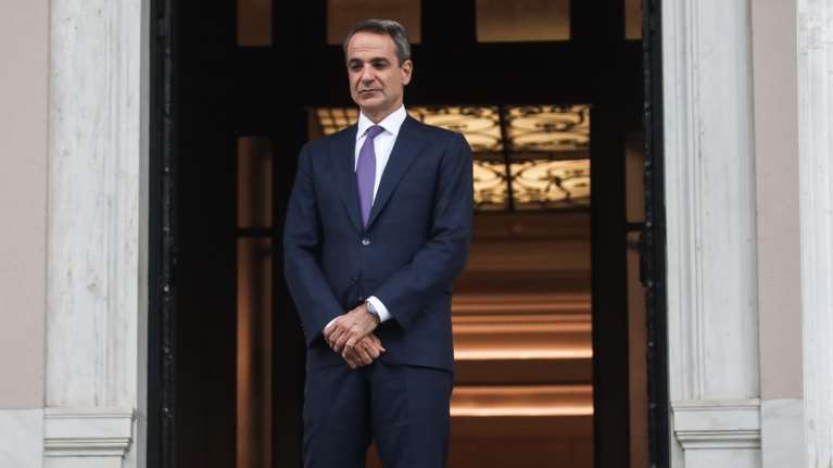 Ευρωεκλογές με λίστα αντί για σταυρό και όριο 5% για είσοδο στη Βουλή - Τι σχεδιάζουν στο Μαξίμου