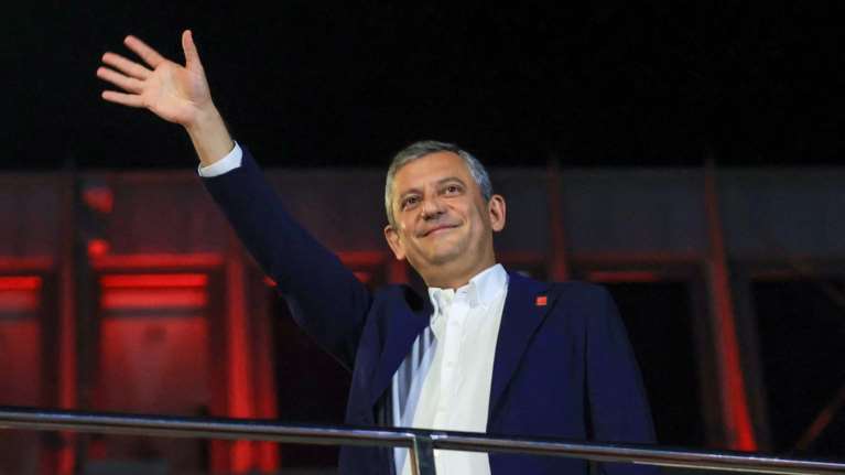 Τουρκία: Νέα εισαγγελική έρευνα εις βάρος του προέδρου του CHP Οζγκιούρ Οζέλ - Οι δηλώσεις που "ενόχλησαν"