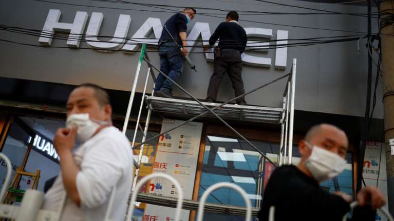 Κορονοϊός - Μάχη υπερδυνάμεων και σενάρια κατασκοπείας ΗΠΑ για Ρωσία και Κίνα