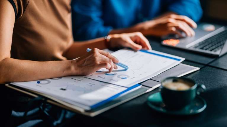 Αναλυτικά τι αλλάζει σε ωράρια, άδειες και... 13ωρο - Το νέο εργασιακό νομοσχέδιο σε 16 ερωταπαντήσεις