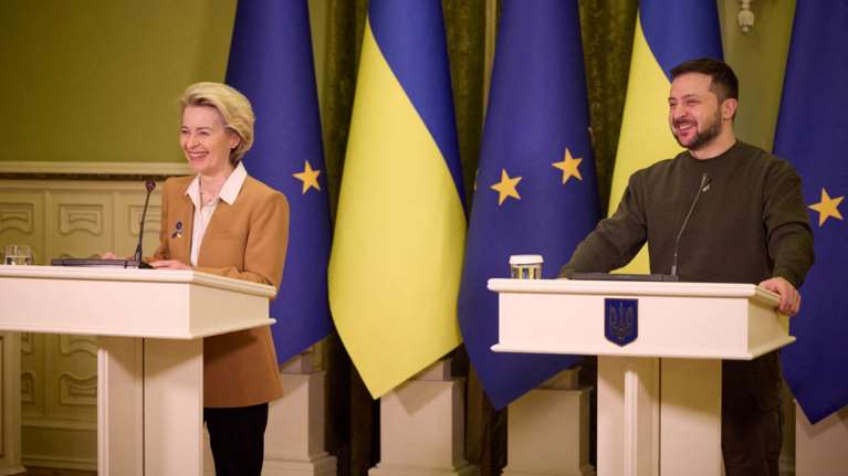 Ερχονται νέες κυρώσεις εναντίον της Ρωσίας - Τι προανήγγειλε η Ούρσουλα φον ντερ Λάιεν