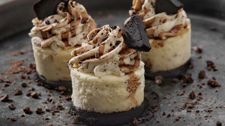 Εορτολόγιο: Ποιοι γιορτάζουν σήμερα, Δευτέρα 26 Φεβρουαρίου