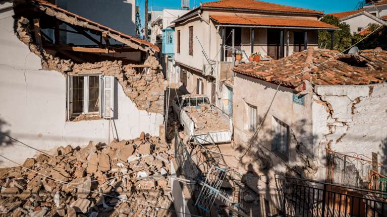 Καμπανάκι Λέκκα για τους σεισμούς: Πάνω από 10.000 τα επικίνδυνα κτίρια στην Ελλάδα