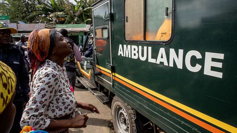 Ταλαιπωρία για 8 Έλληνες στο Κιλιμάντζαρο: Ενεπλάκησαν σε τροχαίο - Οι 6 τραυματίες μεταφέρθηκαν στην Κένυα