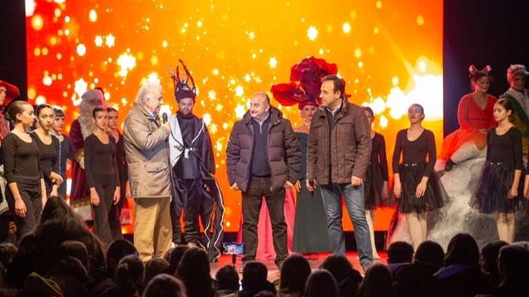 Μύλος των Ξωτικών: Τελετή έναρξης με Ζόζεφιν, πυροτεχνήματα και τον... υπουργό Ψηφιακής Διακυβέρνησης