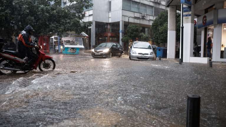 Εκτακτο δελτίο επιδείνωσης του καιρού: Ερχεται ο &quot;Διομήδης&quot; με κρύο, χιόνια και θυελλώδεις ανέμους