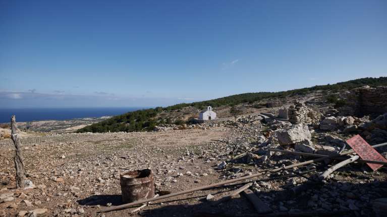 Κλιμακώνεται η κόντρα ανάμεσα στη Δήμαρχο και τους παραθεριστές στη Γαύδο - &quot;Οι παραλίες ανήκουν σε όλες και όλους&quot;