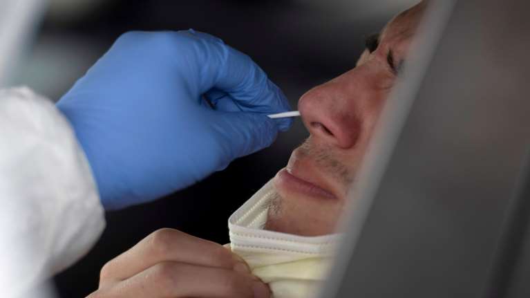 Κορονοϊός: 4.141 νέα κρούσματα - 17 θάνατοι - 140 διασωληνωμένοι