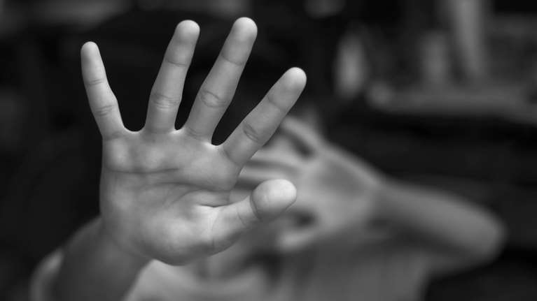 Βόλος: Καταγγελία για άγριο ξυλοδαρμό 11χρονου από τον πατέρα του με κοντάρι – &quot;Θα σε αφήσω χωρίς πόδια&quot;