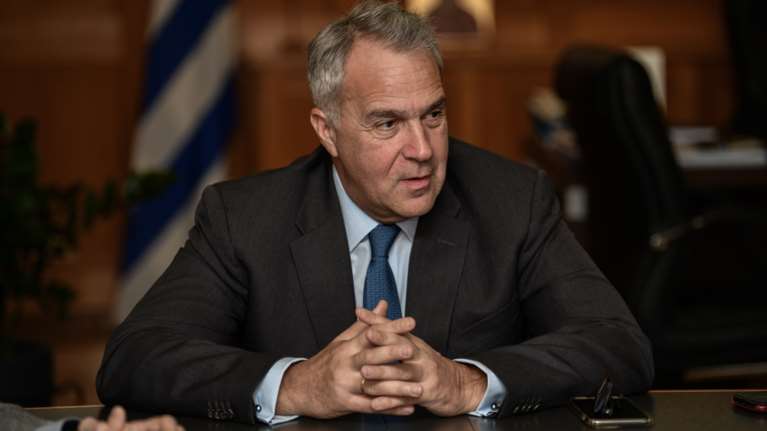 Μήνυμα Βορίδη στους ανεμβολίαστους: Η ατομική ευθύνη έχει και συνέπειες