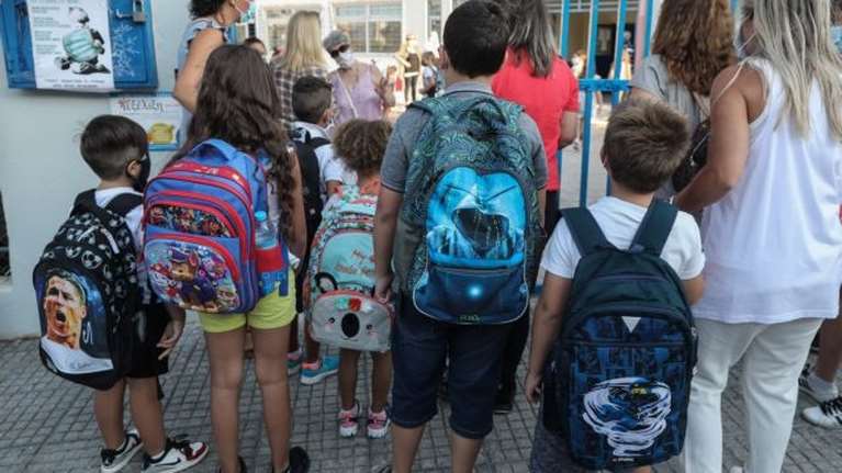 Καύσωνας: Ποια είναι τα πρώτα σχολεία που βάζουν λουκέτο λόγω των υψηλών θερμοκρασιών