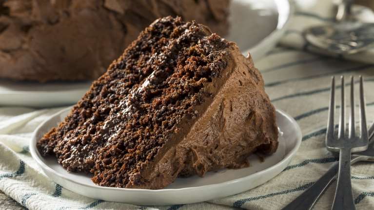 Το πιο γρήγορο και εύκολο κέικ σοκολάτας - Αφράτο και ζουμερό