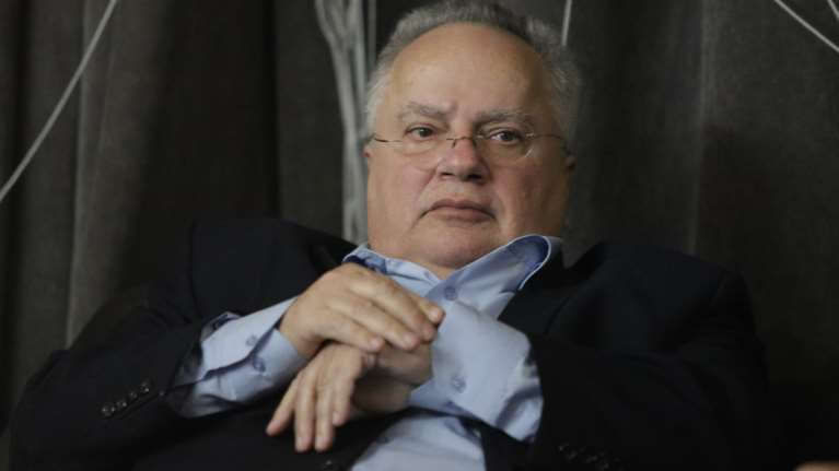 Ο Κοτζιάς καταγγέλλει τον Τζανακόπουλο για αποκλεισμό του από εκδήλωση: &quot;Ο Τσίπρας θα έπρεπε να ντρέπεται&quot;