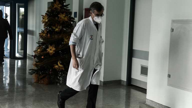 Στον εισαγγελέα η μελέτη Τσιόδρα-Λύτρα: Εντάσσεται στην έρευνα για τις ΜΕΘ