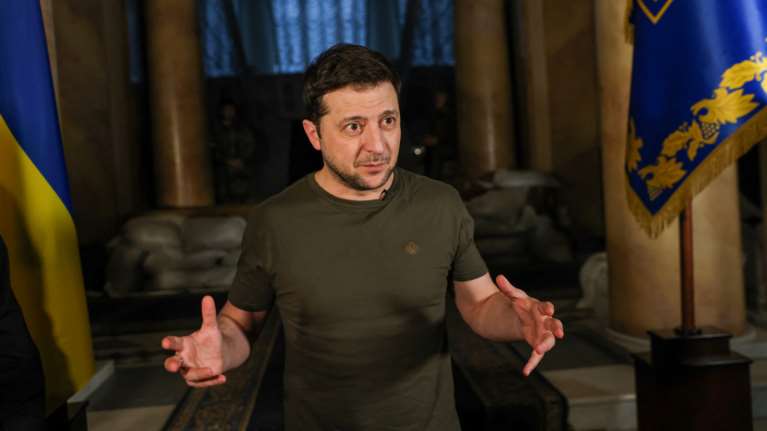 Δραματικό μήνυμα Ζελένσκι: Οι ρωσικές δυνάμεις ετοιμάζονται να βομβαρδίσουν την Οδησσό - Θα είναι έγκλημα πολέμου
