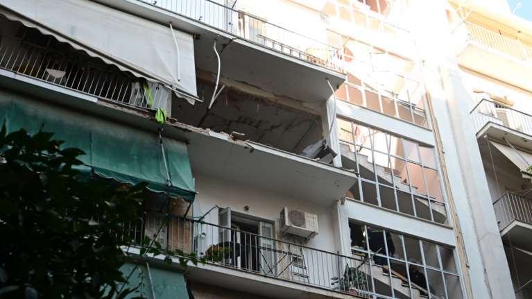 Εκρηξη στους Αμπελόκηπους: Η γυναίκα με τα κλειδιά της γιάφκας οδηγεί σε τρομοκράτη που έχει κάνει φυλακή