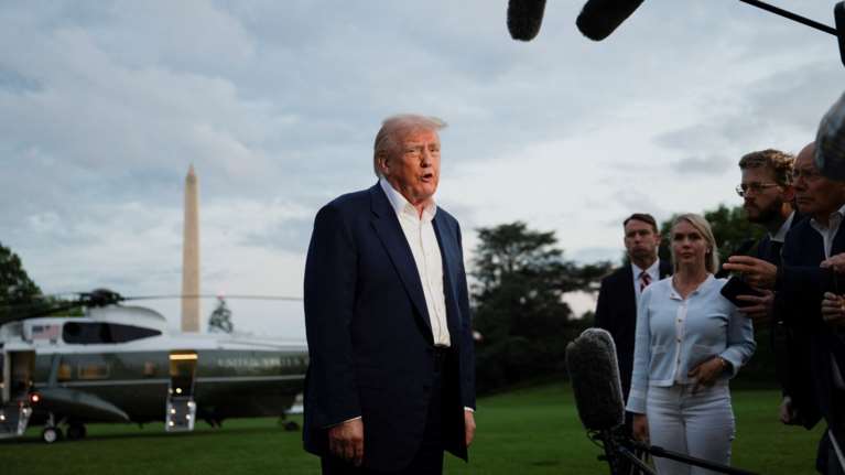 Ο Τραμπ αρνείται εκ νέου να αποκλείσει τη χρήση βίας για την προσάρτηση της Γροιλανδίας