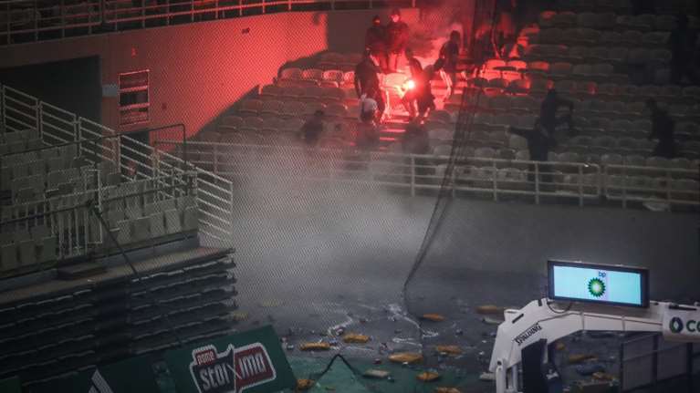 Παναθηναϊκός: Τρεις αγωνιστικές για τα επεισόδια στον 4ο τελικό- Γλίτωσε τα χειρότερα με αφαίρεση βαθμών