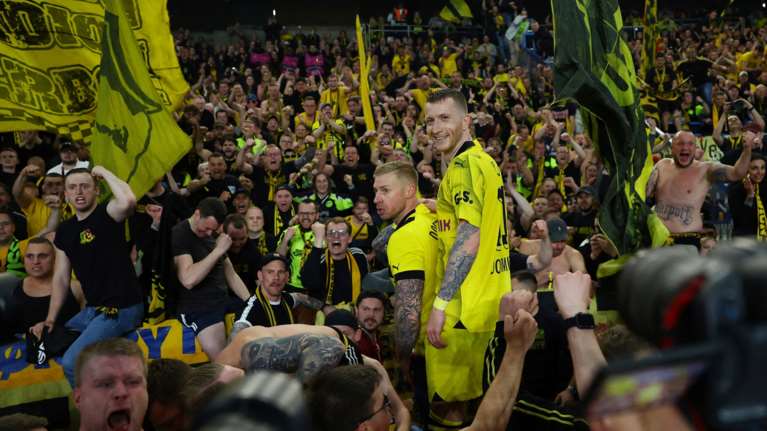 Παρί - Ντόρτμουντ 0-1: Τα 4 δοκάρια και ο φανταστικός Χούμελς στέλνουν τους Βεστφαλούς στον τελικό του Champions League