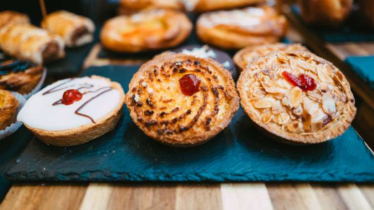 Εορτολόγιο: Ποιοι γιορτάζουν την Τετάρτη 9 Οκτωβρίου