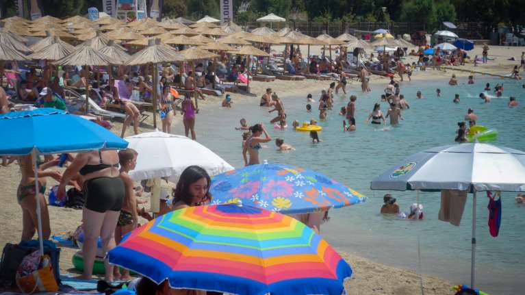 Καύσωνας: Παρατεταμένο &quot;ηφαίστειο&quot; ζέστης μέχρι την Πέμπτη -  Ο υδράργυρος ακόμα και στους 47 βαθμούς Κελσίου