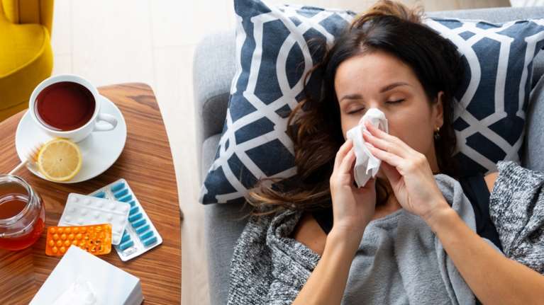 Γιατί η γρίπη θα είναι πιο μεταδοτική και με βαρύτερη νόσηση φέτος τον χειμώνα - Η προειδοποίηση των ειδικών
