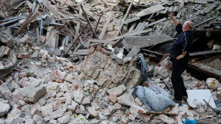 Πόλεμος στην Ουκρανία: Ρωσικοί βομβαρδισμοί στο Μπαχμούτ - Σκοτώθηκαν επτά άμαχοι