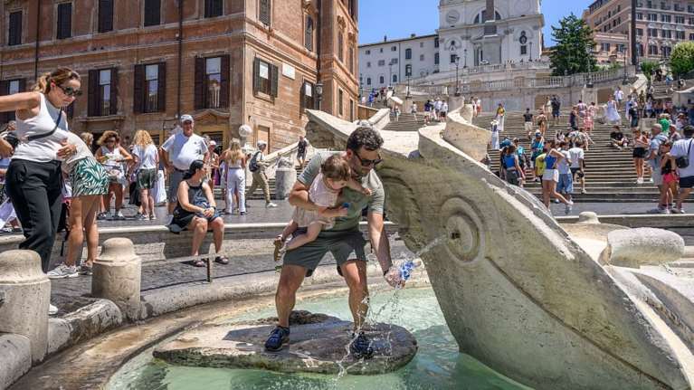 Κύμα καύσωνα στην Ευρώπη: Δύο νεκροί στη Σαρδηνία - "Φούρνος" η Γερμανία