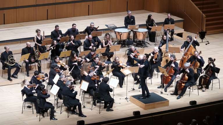 Μέγαρο Μουσικής: Η Καμεράτα-Ορχήστρα των Φίλων της Μουσικής γιορτάζει τα Χριστούγεννα με τον αριστουργηματικό &quot;Μεσσία&quot;